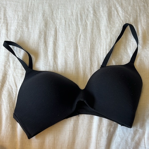 Gap Body Breathe Wireless Bra - Picture 5 of 5